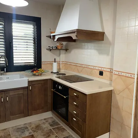 Alejandra فيلة *